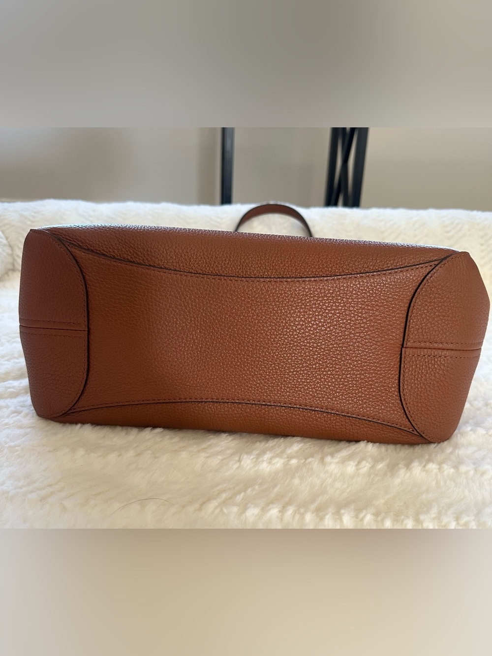 KATE SPADE New York Leila Medium Triple Compartment Pebbled Leather - Picture 5 of 13